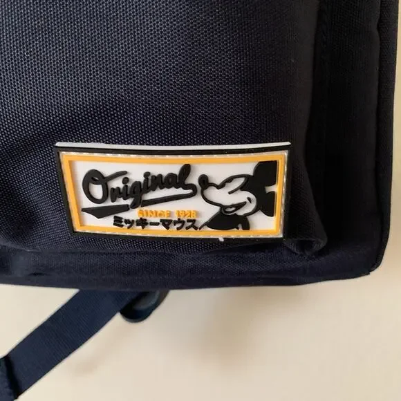 Exclusive UK Original Disney Hoodie Size Large and Backpack display picture 2